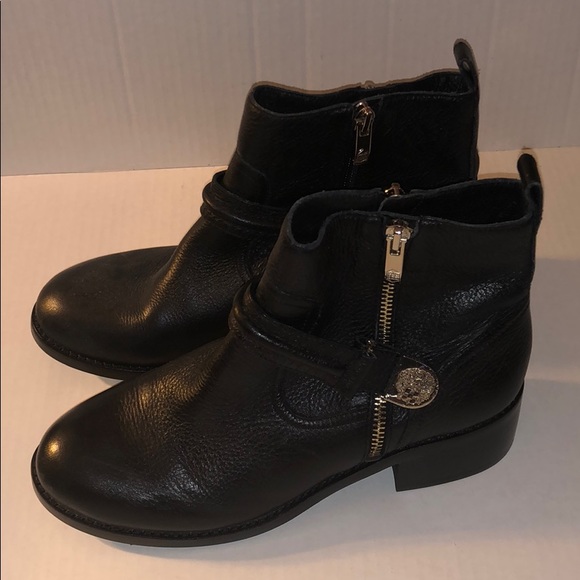 NWT Vince Camuto Warby Black Boots, Size 8 - Picture 2 of 9